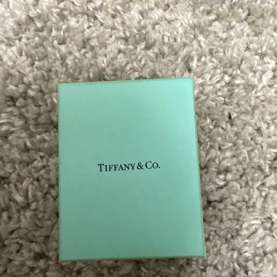Rings Tiffany Co. T Wire Ring Gold 11