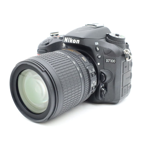 Nikon Digital Slr D7100 18-105Vr Af-S Dx Nikkor 18-105Mm F/3.5-5.6G Ed Vr