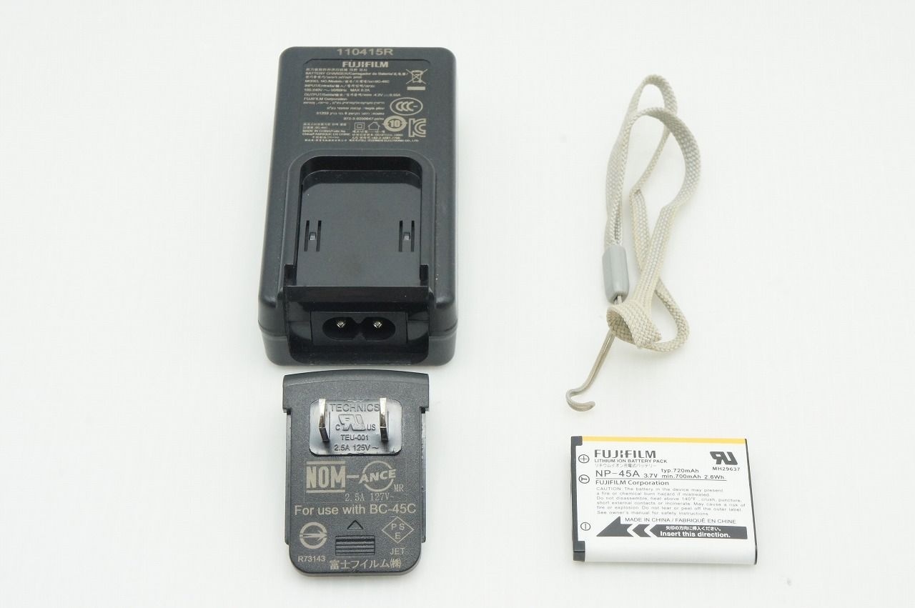 Fujifilm Compact Digital Camera Finepix Z900Exr 260123Aa
