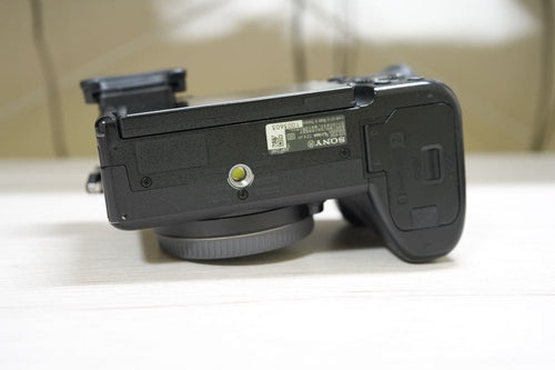 Sony Mirrorless Interchangeable Lens Cameras 6700
