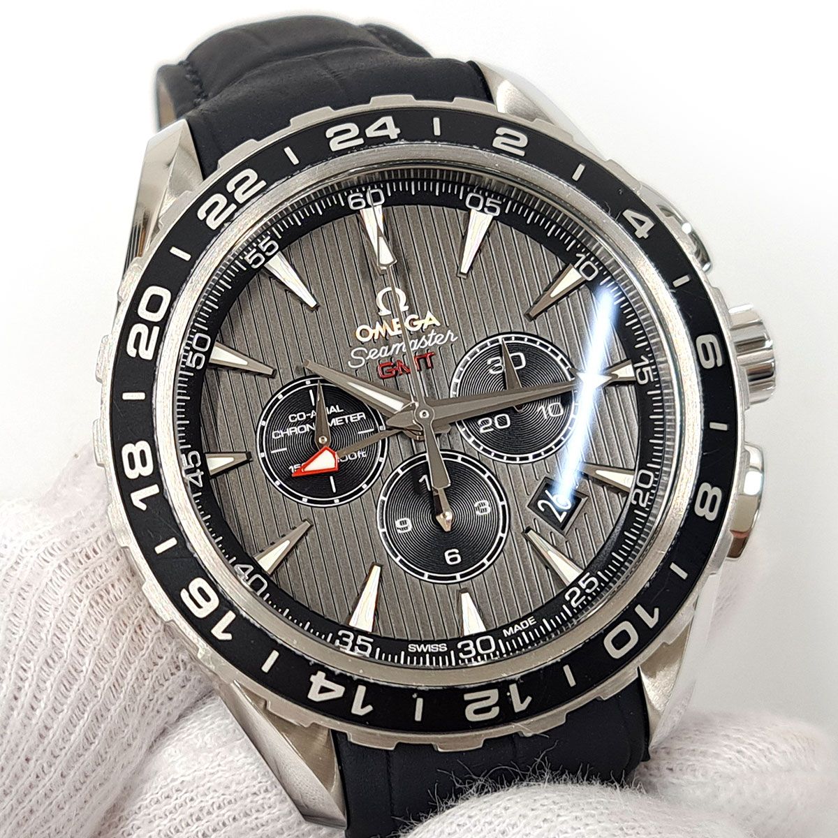 Omega Automatic Winding Clock 231.13.44.52.06.001