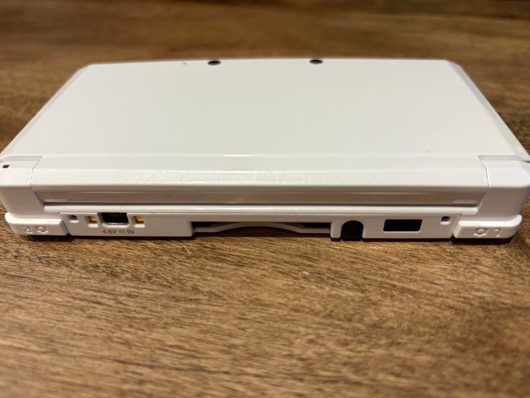 Nintendo 3Ds Body Sd 4Gb