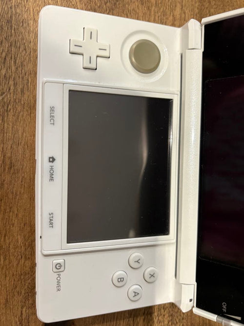 Nintendo 3Ds Body Sd 4Gb