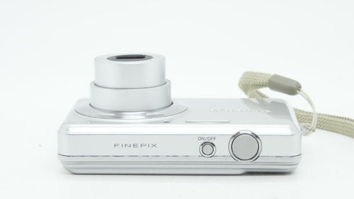 Compact Digital Cameras F3218 Fujifilm Finepix J30