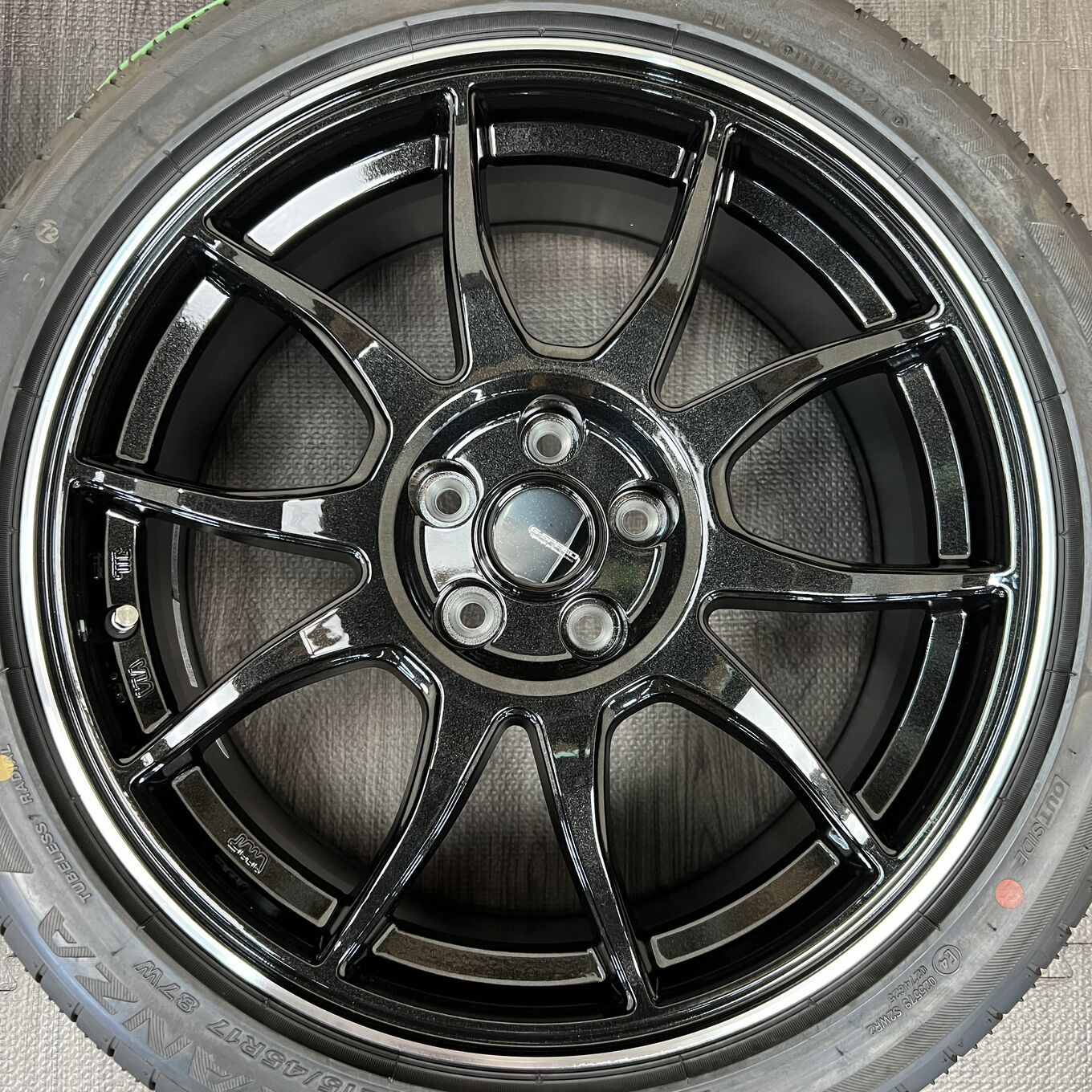 Hot Stuff 17 Inches ]G Speed Bridgestone 215/45R17 #190S40426