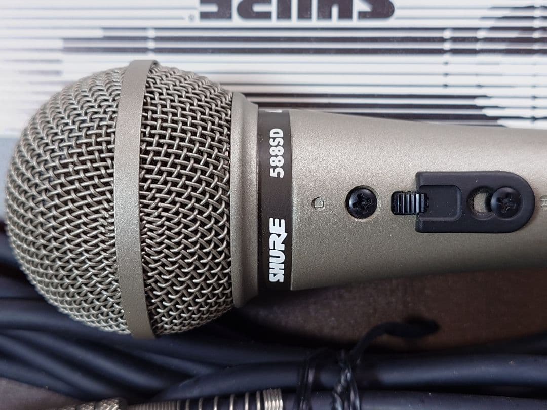 Shure Dynamic Microphones 588Sd
