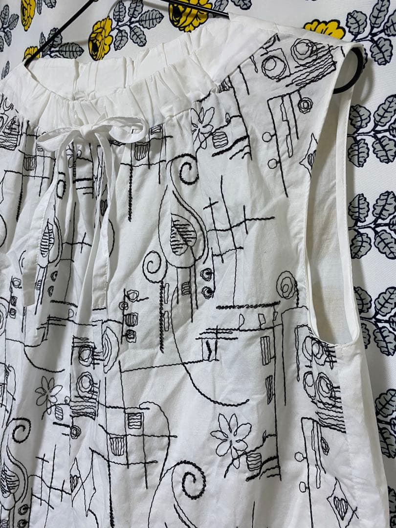 Tomorrowland Sleeveless