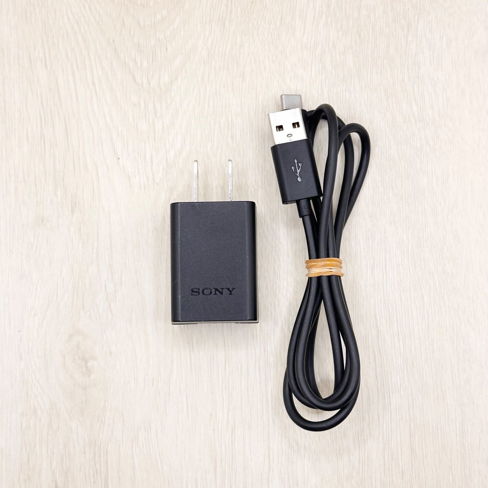 Sony Digital Camera Charger Ac-Uud12 Usb Ac 1 9 7 0321-846
