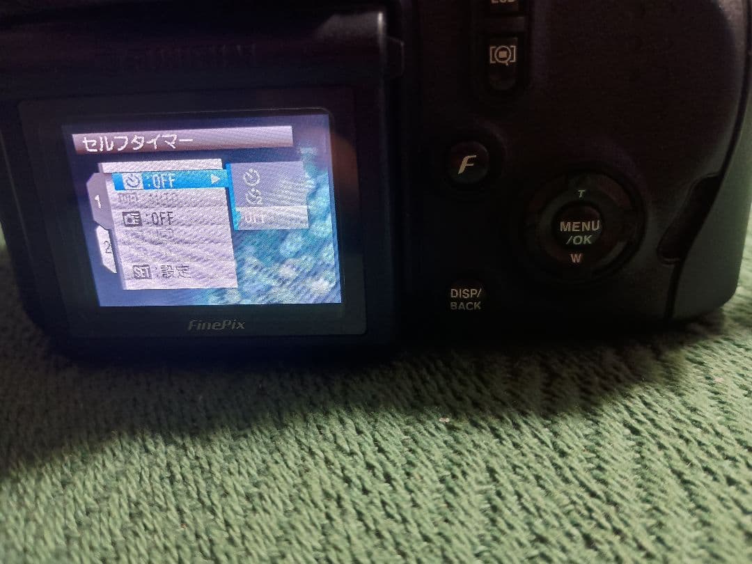 Compact Digital Camera Fujifilm Finepix S9000 28-300Mm