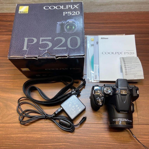 Nikon Compact Digital Camera Coolpix P520 2731