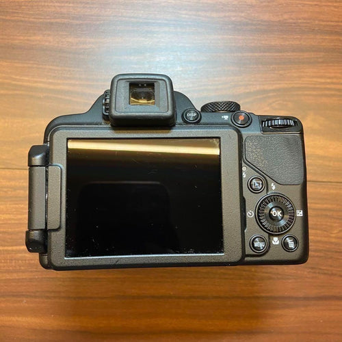 Nikon Compact Digital Camera Coolpix P520 2731