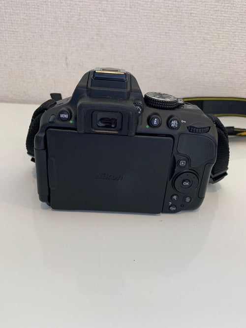 Nikon Digital Slr D5300 K407