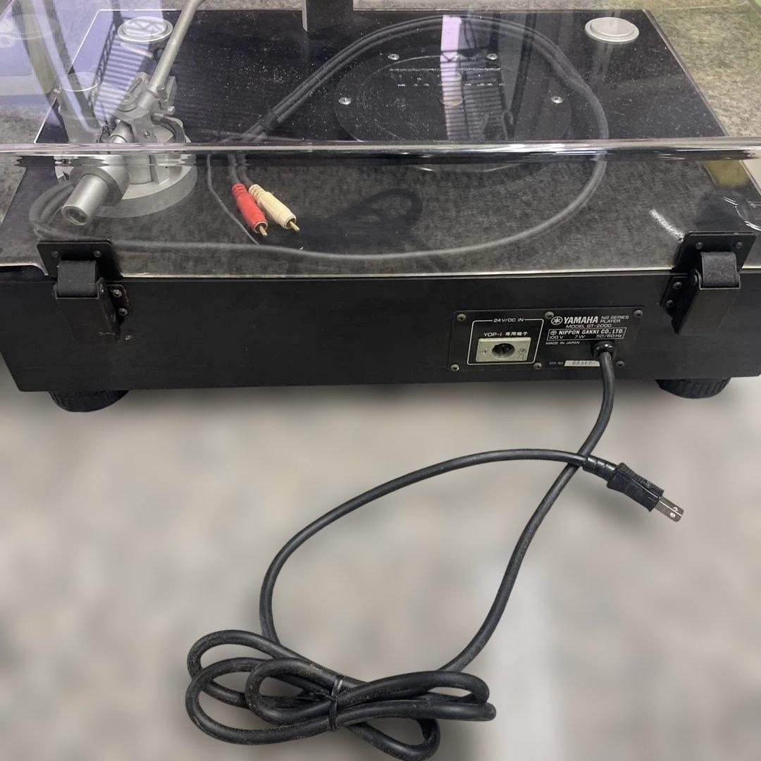 Record Players (Turntables) Yamaha Gt-2000