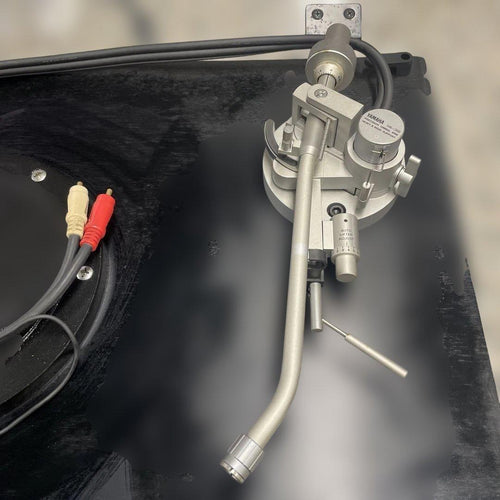Record Players (Turntables) Yamaha Gt-2000