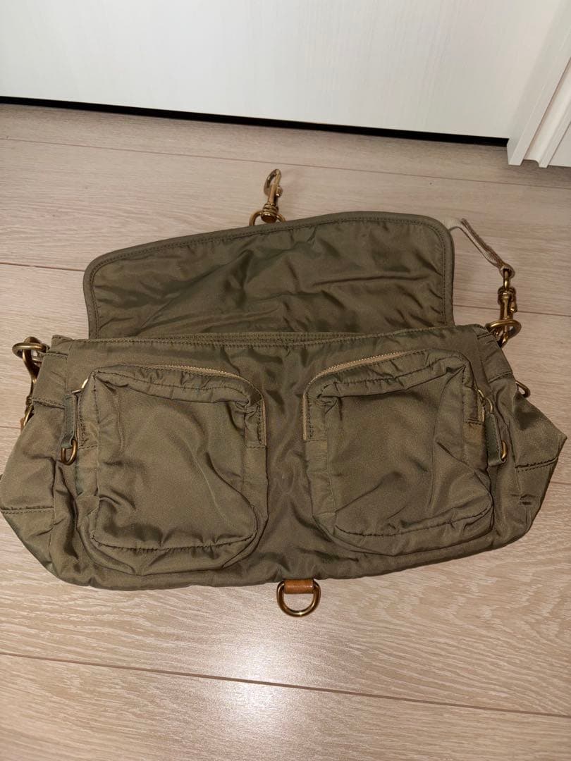 Miu Shoulder Bags 90S Archive Bag