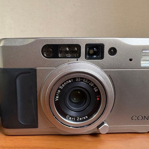 Contax Compact Cameras (Film) Tvs Data Back