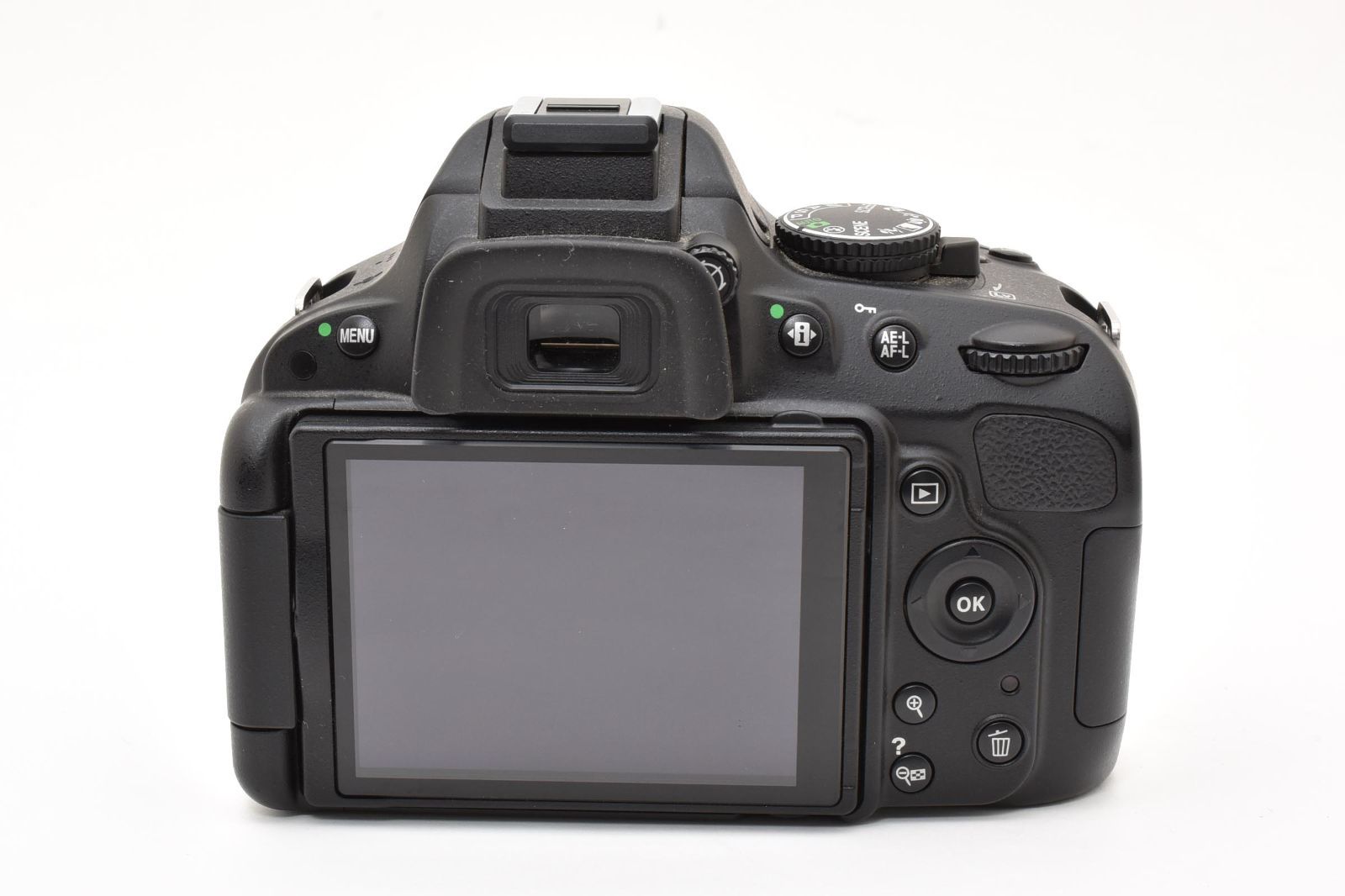 Nikon Digital Slr 2261 D5100 #K788-4