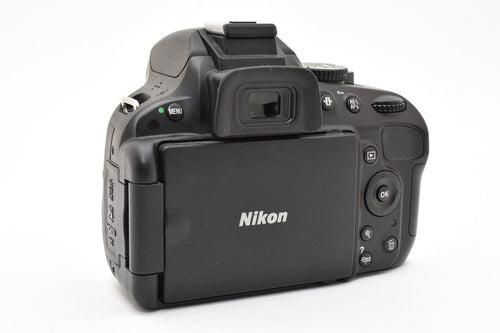 Nikon Digital Slr 2261 D5100 #K788-4
