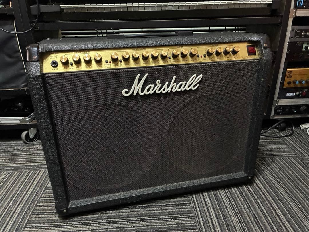 Marshall Guitar Amplifiers Valvestate 8280 Celestion
