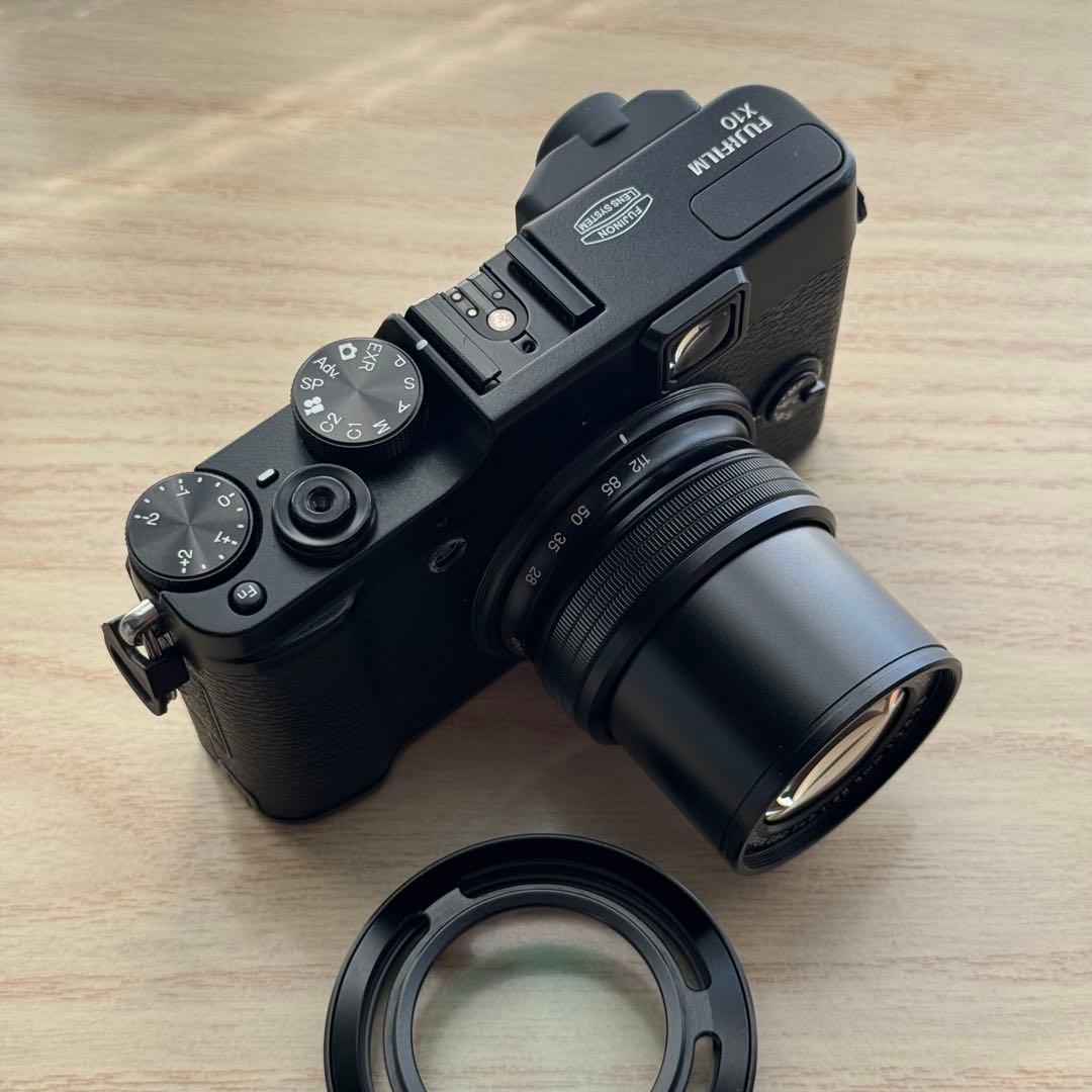 Fujifilm Compact Digital Cameras X10