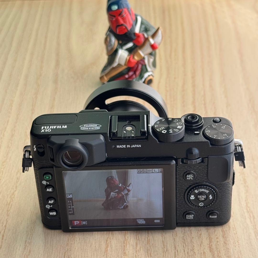 Fujifilm Compact Digital Cameras X10