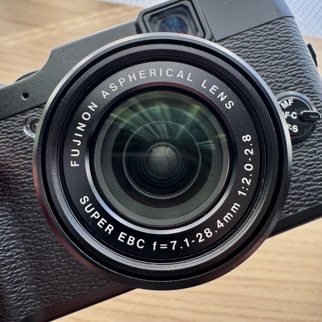 Fujifilm Compact Digital Cameras X10