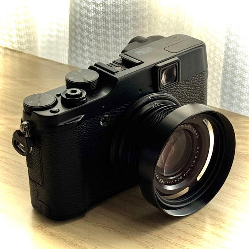 Fujifilm Compact Digital Cameras X10