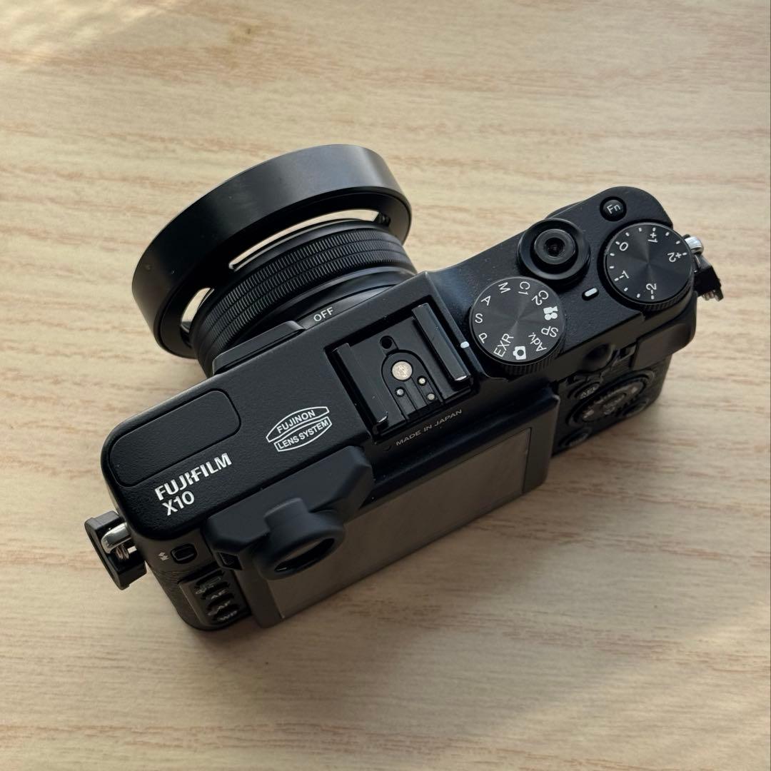 Fujifilm Compact Digital Cameras X10