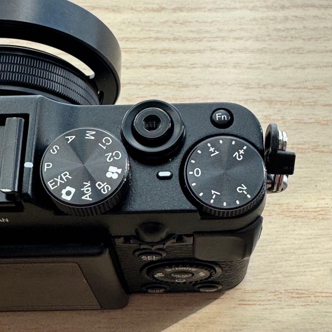 Fujifilm Compact Digital Cameras X10