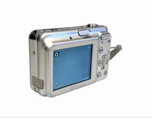 Nikon Compact Digital Cameras Coolpix L5