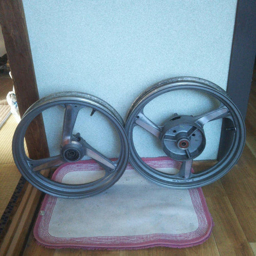 Yamaha Wheel Srx400
