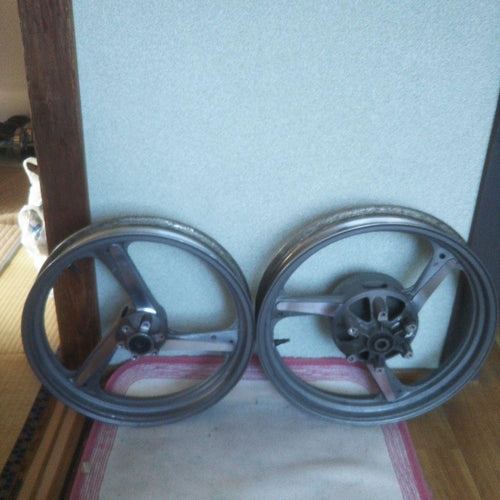 Yamaha Wheel Srx400