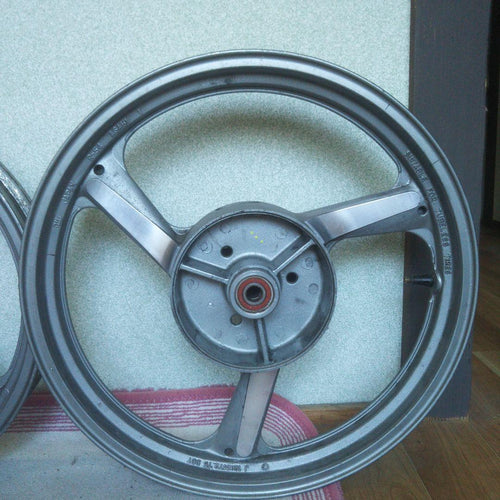 Yamaha Wheel Srx400