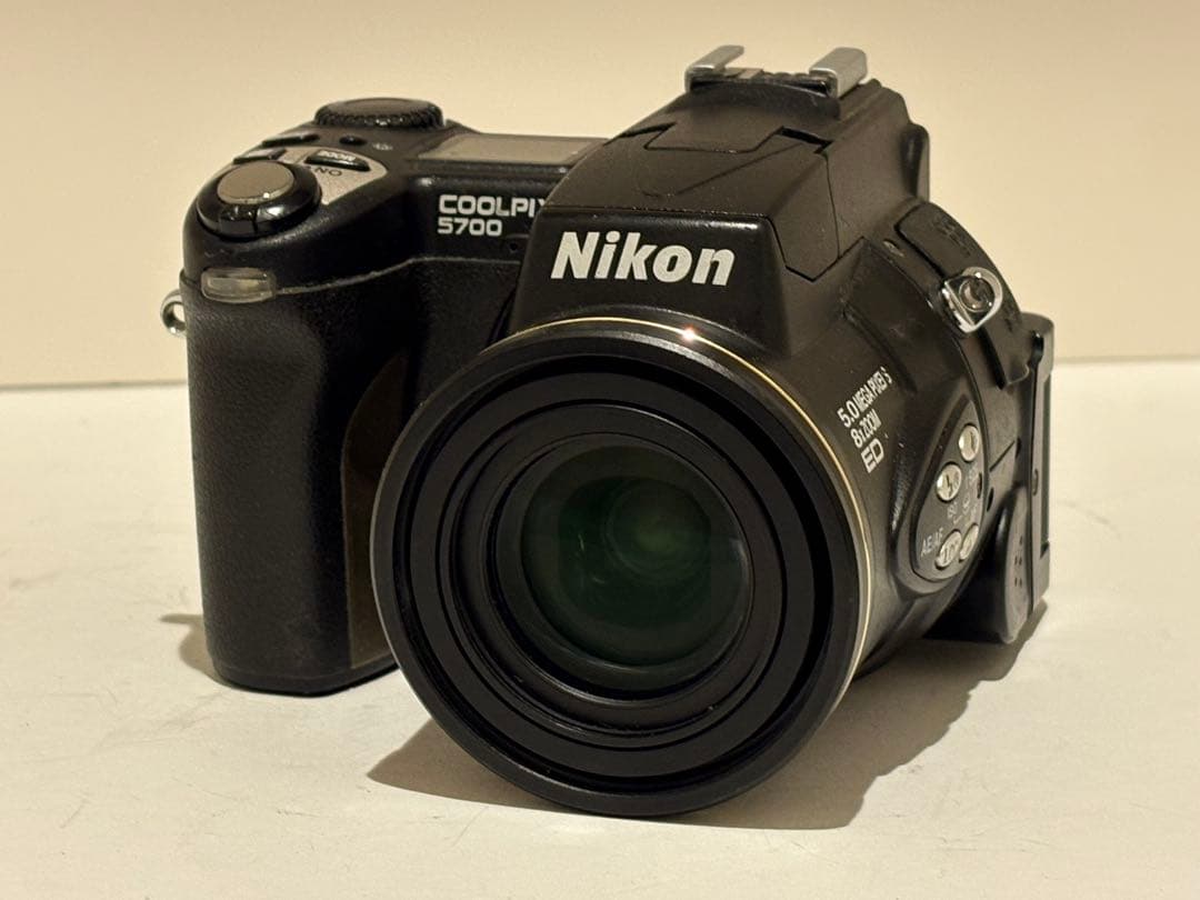 Nikon Compact Digital Cameras Coolpix E5700