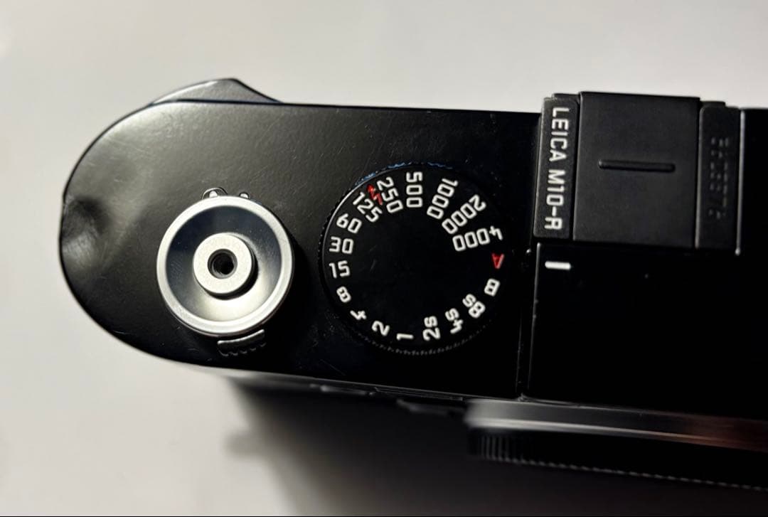 Leica Rangefinder Digital Cameras M10-R