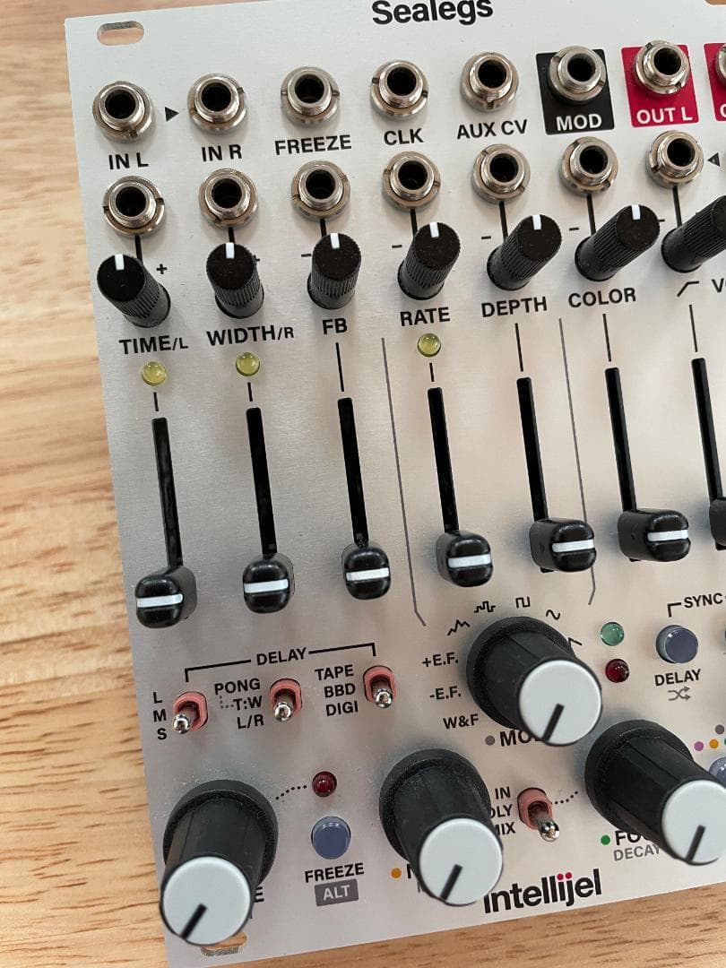 Modular Synthesizers Intellijel Sealegs