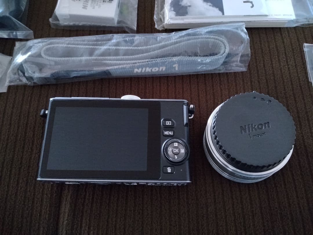 Nikon Compact Digital Cameras 1 J4 Model Zoom Lens Kit