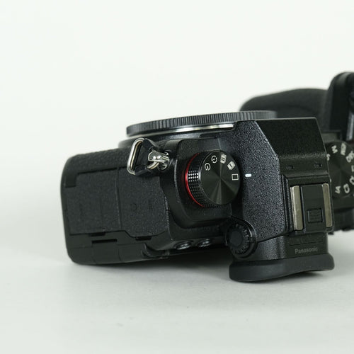 Panasonic Mirrorless Interchangeable Lips Lumix Dc-S5 Leica L