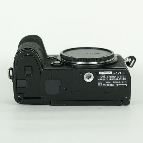 Panasonic Mirrorless Interchangeable Lips Lumix Dc-S5 Leica L