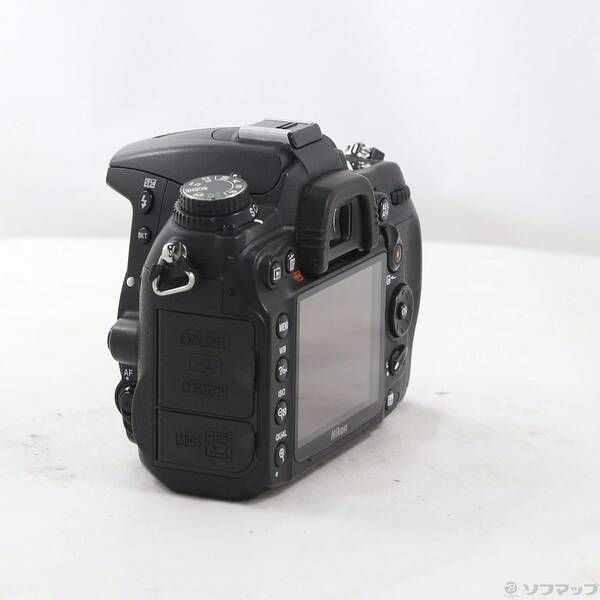 Nikon Digital Slr D7000 352