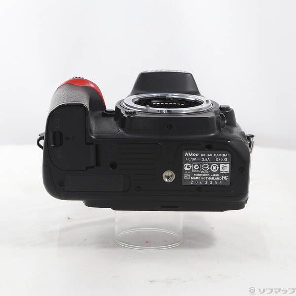 Nikon Digital Slr D7000 352