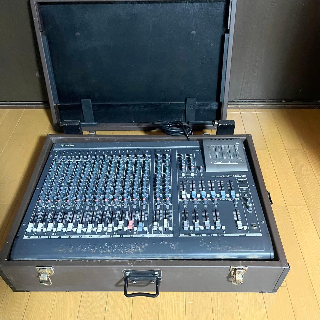 Yamaha Analog Mixers 16Ch Gf16/12