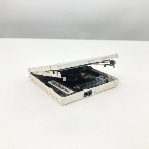 Aiwa Portable Md Players Am-Hx70