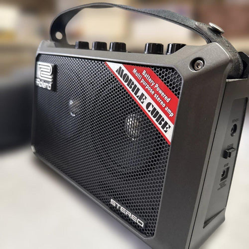 Roland Guitar Amplifiers Mobile Cube