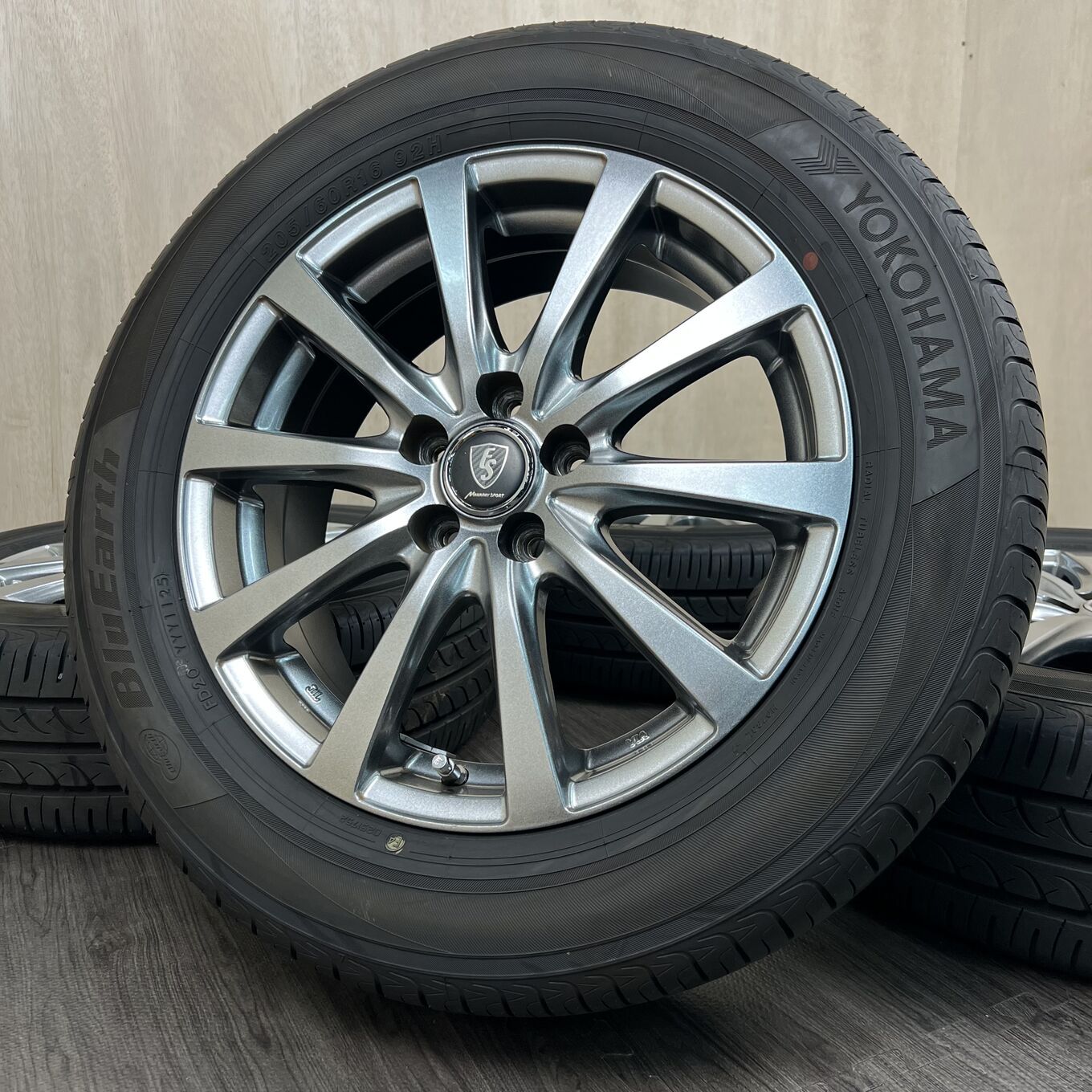 Manaray 16 Inches Sport 5X100 #18D40426