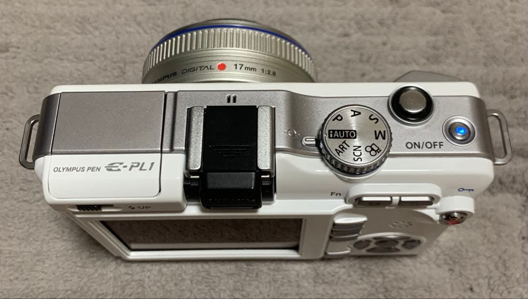 Olympus Mirrorless Interchangeable Lips Pen E-Pl1