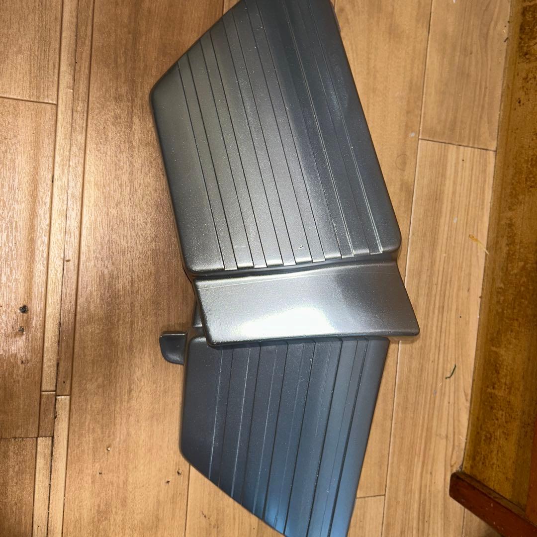 Suzuki Side Covers Gsx250E.Gsx400E