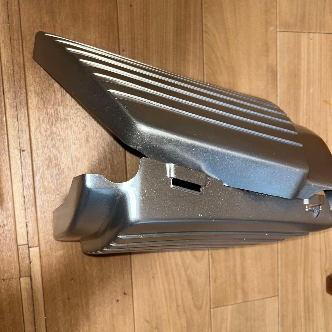 Suzuki Side Covers Gsx250E.Gsx400E