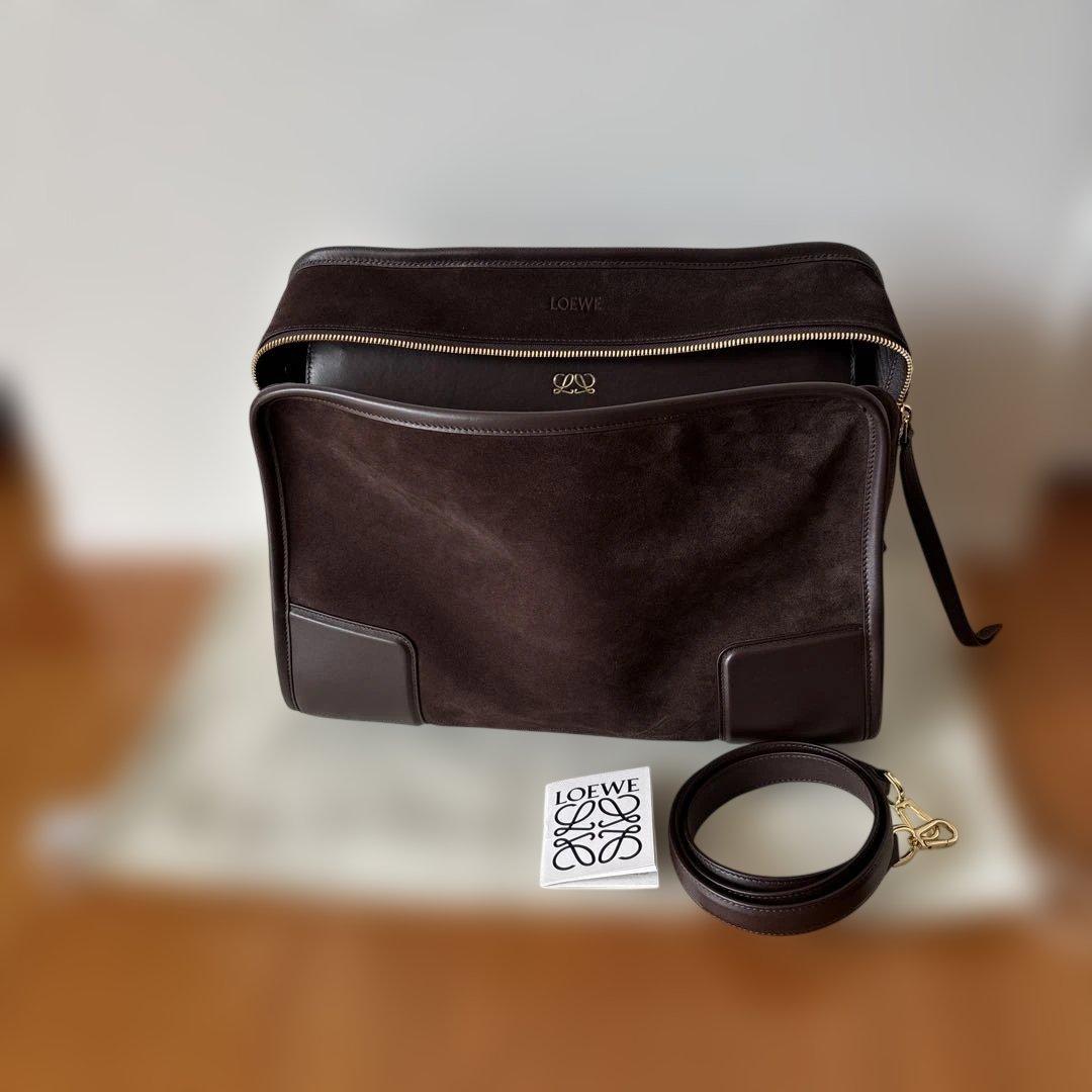 Loewe Shoulder Bags 180