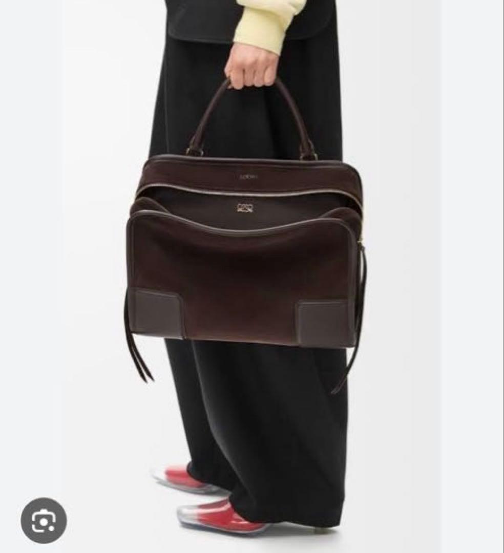 Loewe Shoulder Bags 180